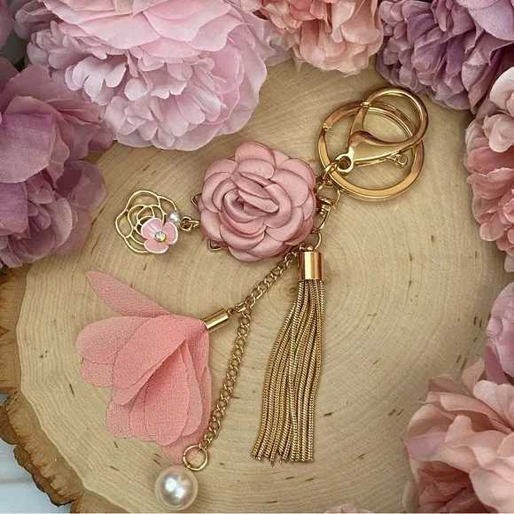 Pink Flower Gold Fringe Pearl Keychain Charm - Picture 6 of 13